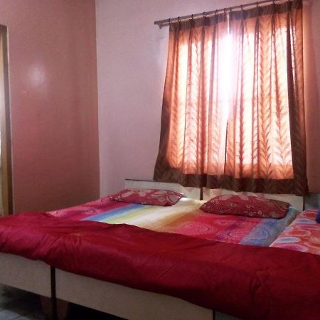 Hotel Om Palace - Couple Friendly & Local Id Accepted Джайпур Екстериор снимка