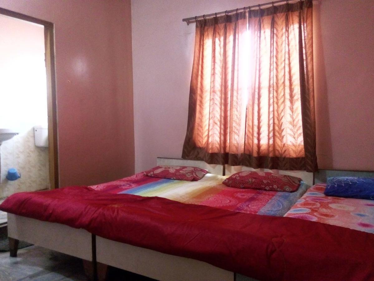 Hotel Om Palace - Couple Friendly & Local Id Accepted Джайпур Екстериор снимка